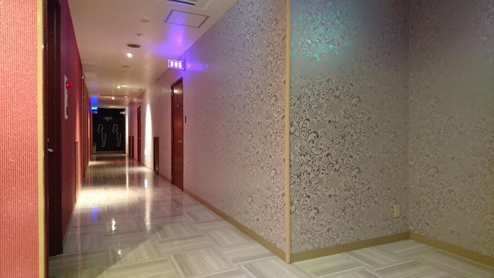 Hotel Eris Hakata (Adults Only) Fukuoka  Ngoại thất bức ảnh