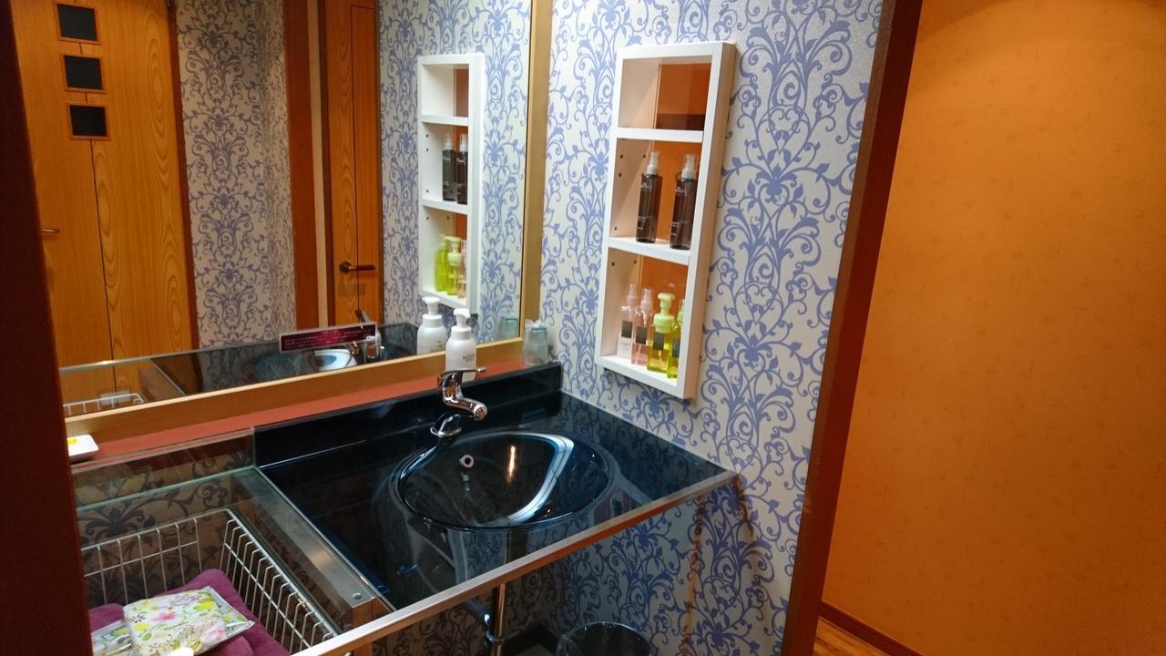 Hotel Eris Hakata (Adults Only) Fukuoka  Ngoại thất bức ảnh