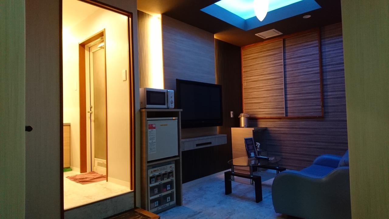 Hotel Eris Hakata (Adults Only) Fukuoka  Ngoại thất bức ảnh